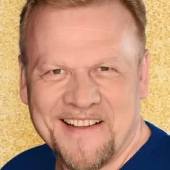 Jacek Lenartowicz