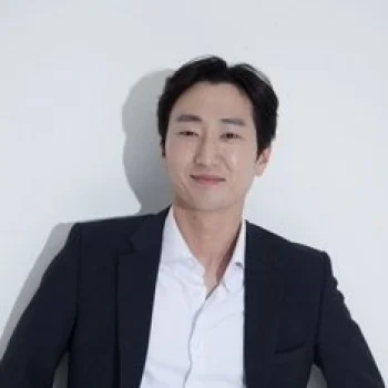 Jung Woo-young