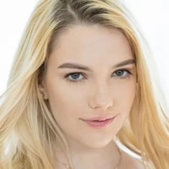 Kenna James