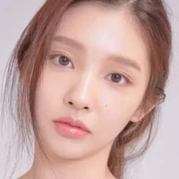 Lee Si-woo