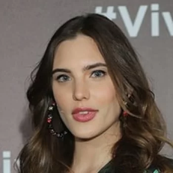 Macarena Achaga