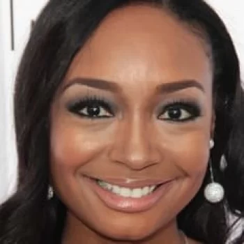 Malina Moye