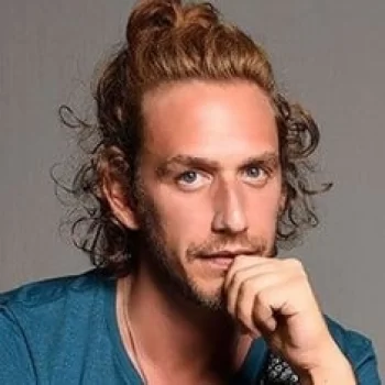 Mithat Can Özer