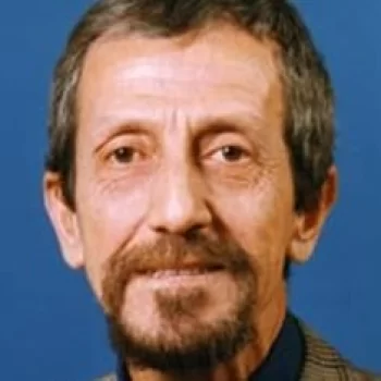 Necdet Yakın