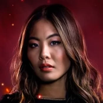 Nicole Kang