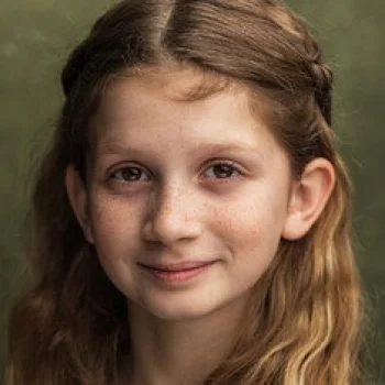 Olivia Lynes