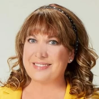 Oya Başar