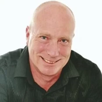 Peter Neaves