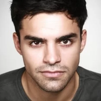 Sean Teale