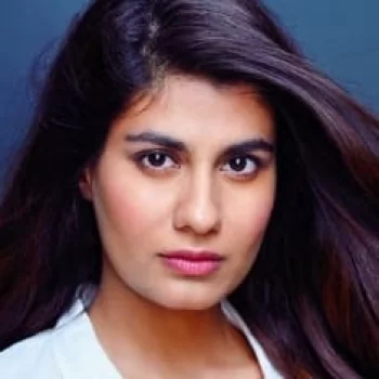 Shreya Dhanwanthary