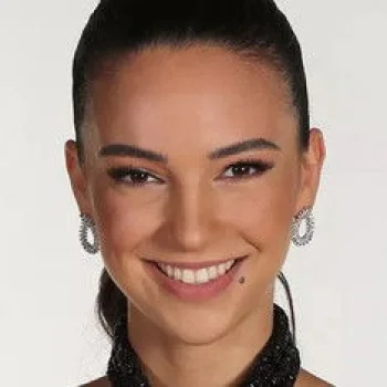 Tara de Vries