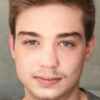 Tom Hoßbach
