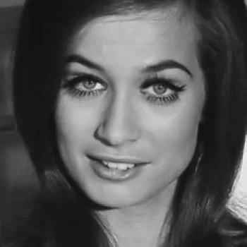 Valerie Leon