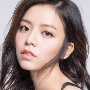Vivian Sung