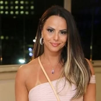 Viviane Araújo