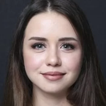Yağmur Ün
