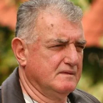 Yaşar Seriner