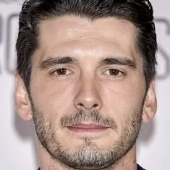 Yon González