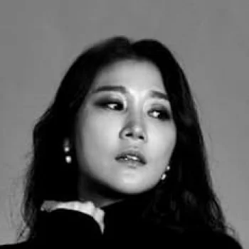 Yoo Yeon
