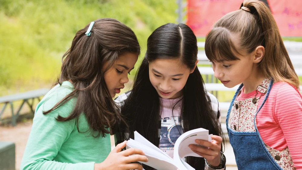 Amerikalı Kız: Yaz Kampı, Ömürlük Dostlar - An American Girl Story: Summer Camp, Friends For Life