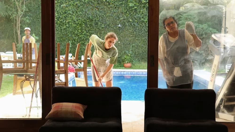Annemle Geçen Yaz - Que Horas Ela Volta?
