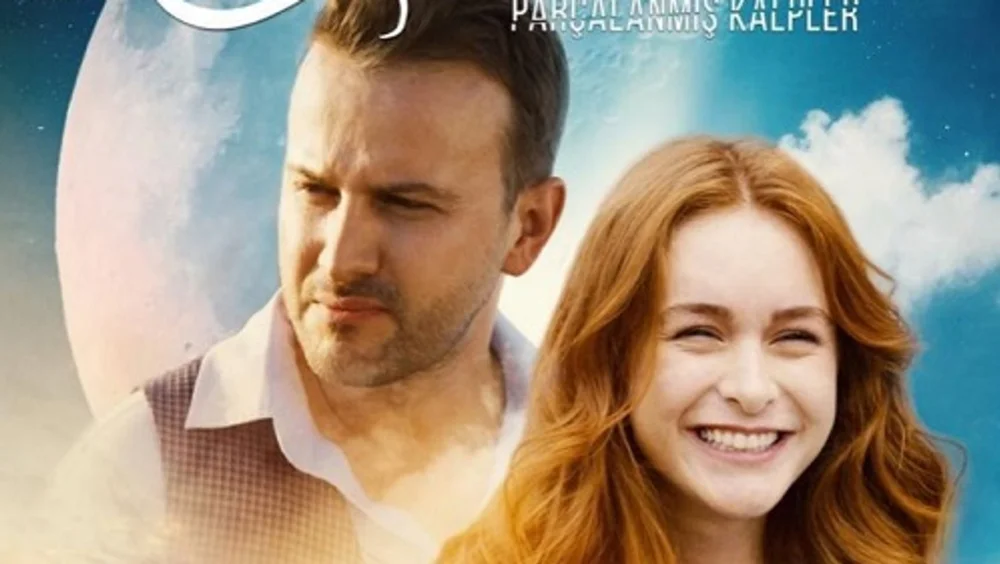 Ay Yüzü: Parçalanmış Kalpler