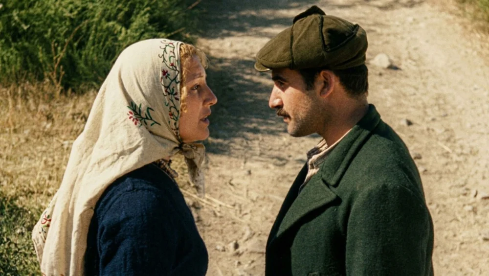 Aysel, Bataklı Damın Kızı
