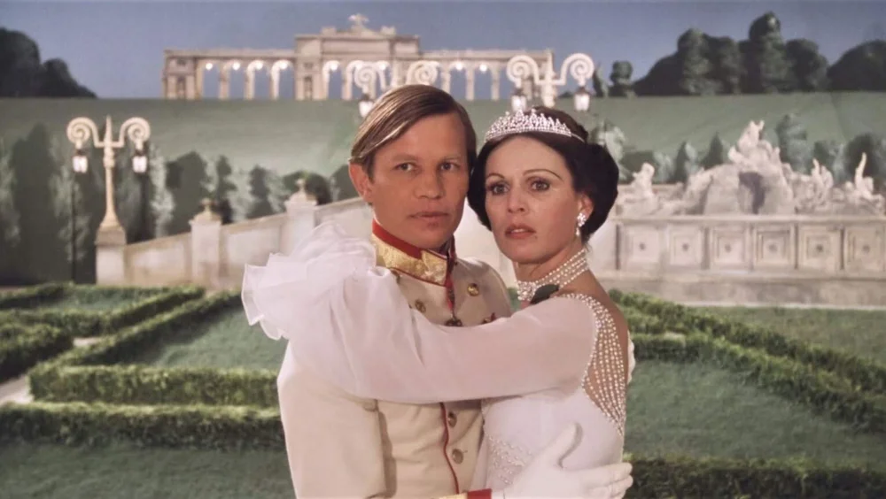 owl-carousel-video-image